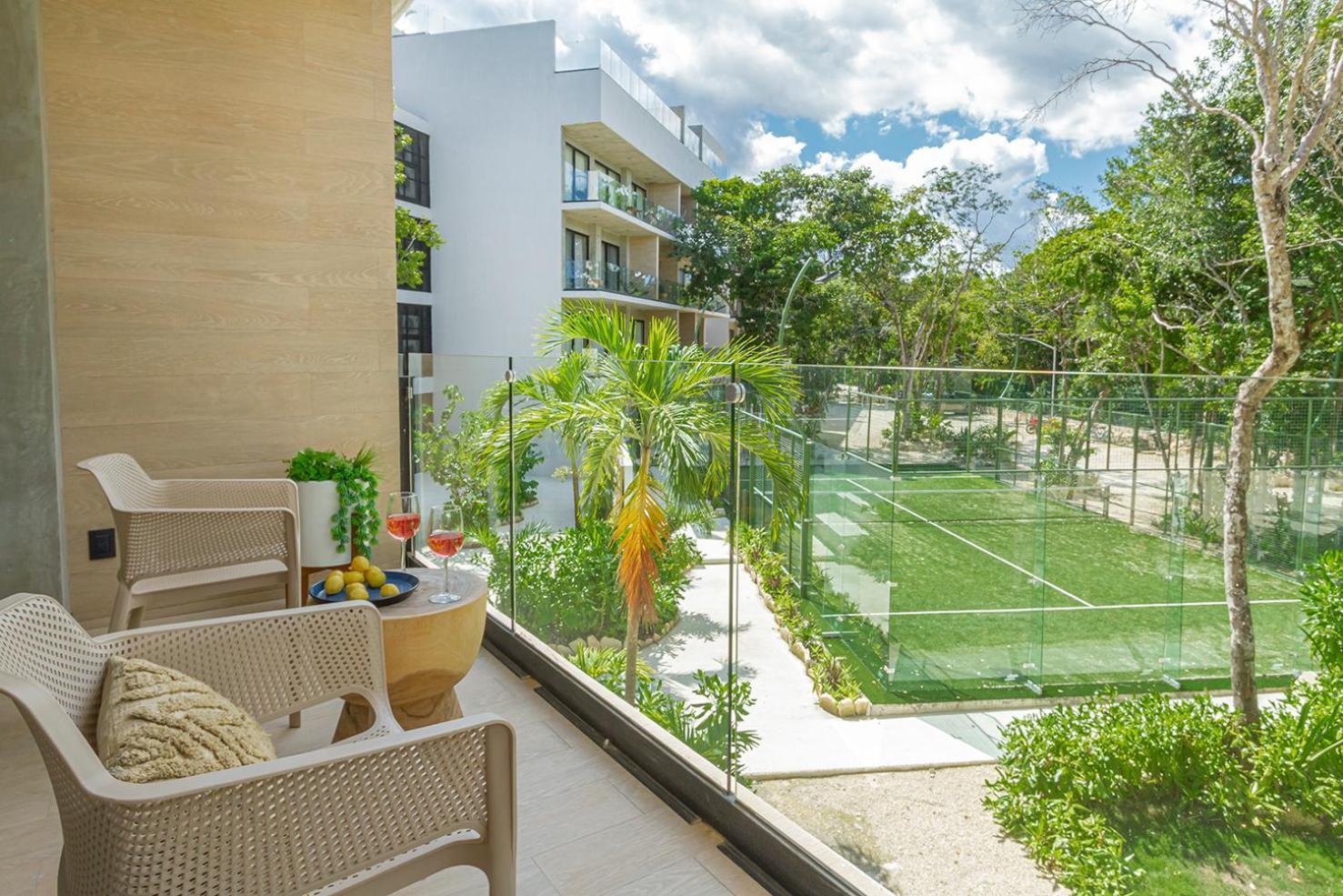 Devine Experience Modern Art 1bdrm Tuk Aparthotel