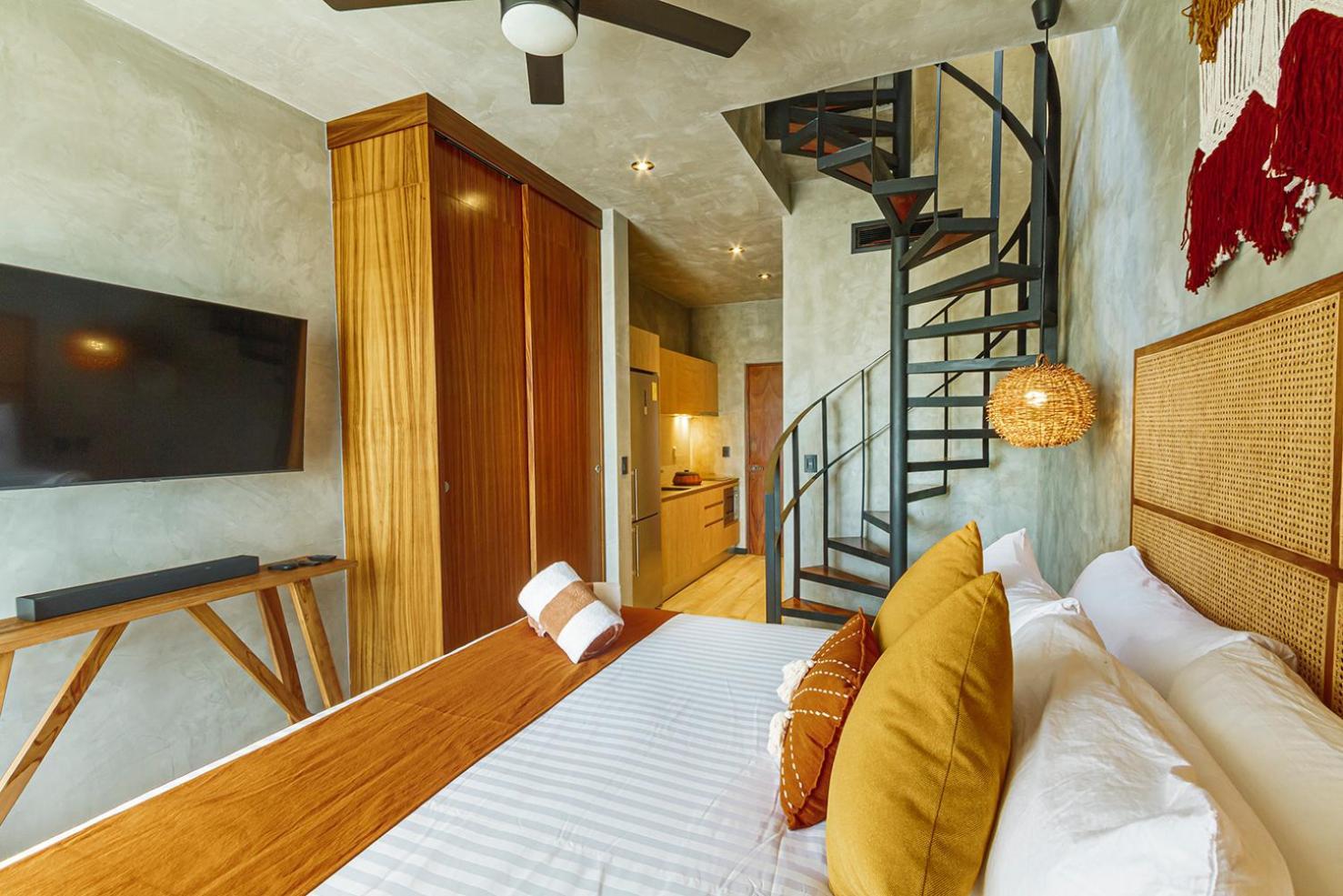 Devine Experience Modern Art 1bdrm Tuk Aparthotel *