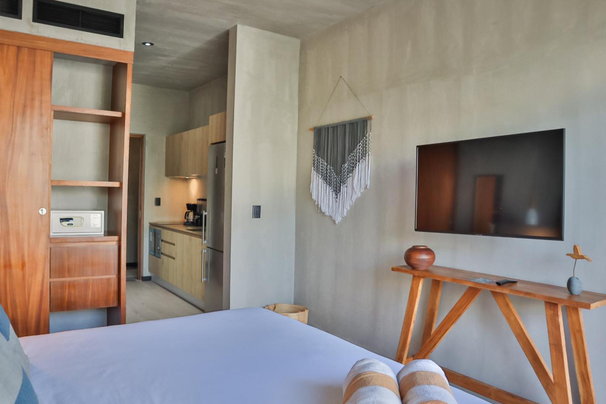 Aparthotel Devine Experience Modern Art 1bdrm Tuk *