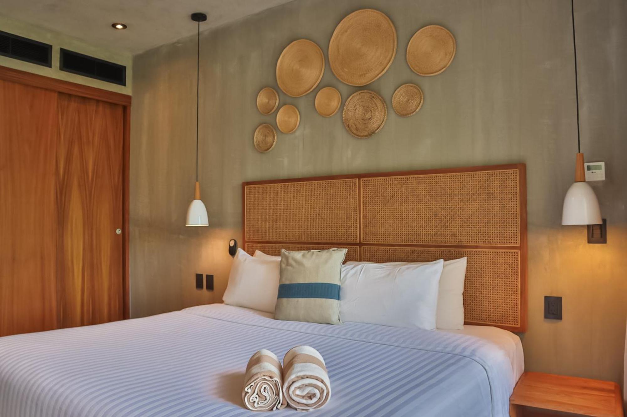 Devine Experience Modern Art 1bdrm Tuk Aparthotel